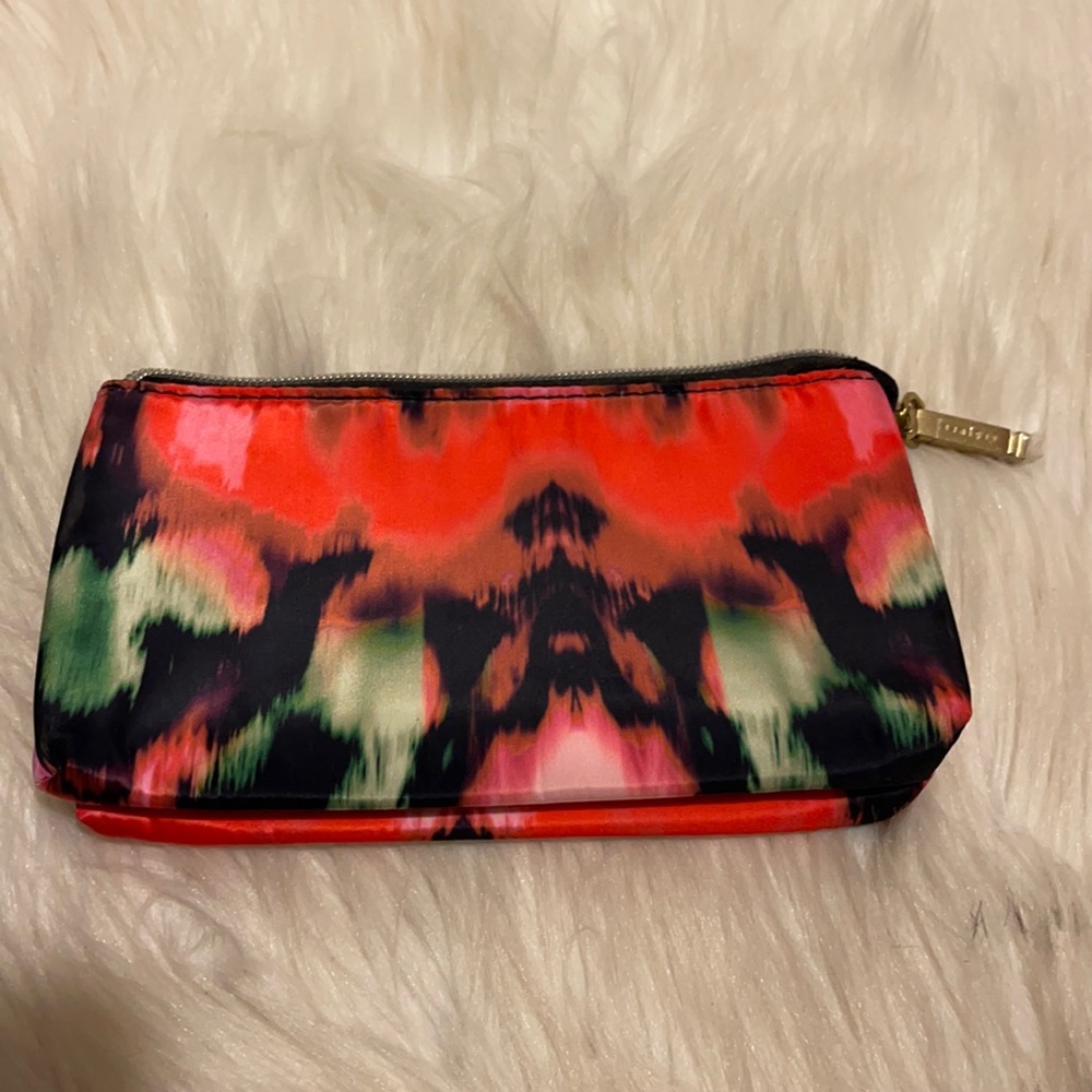KESTREL COSMETICS BAG